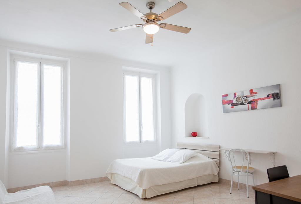 Appartements Foch Cannes Oda fotoğraf