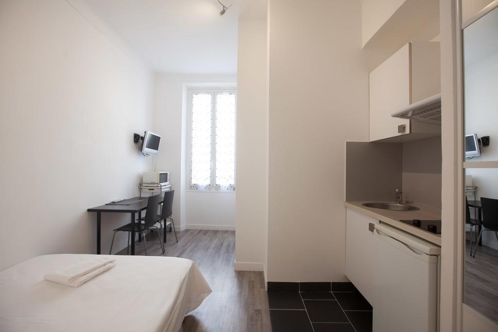 Appartements Foch Cannes Oda fotoğraf